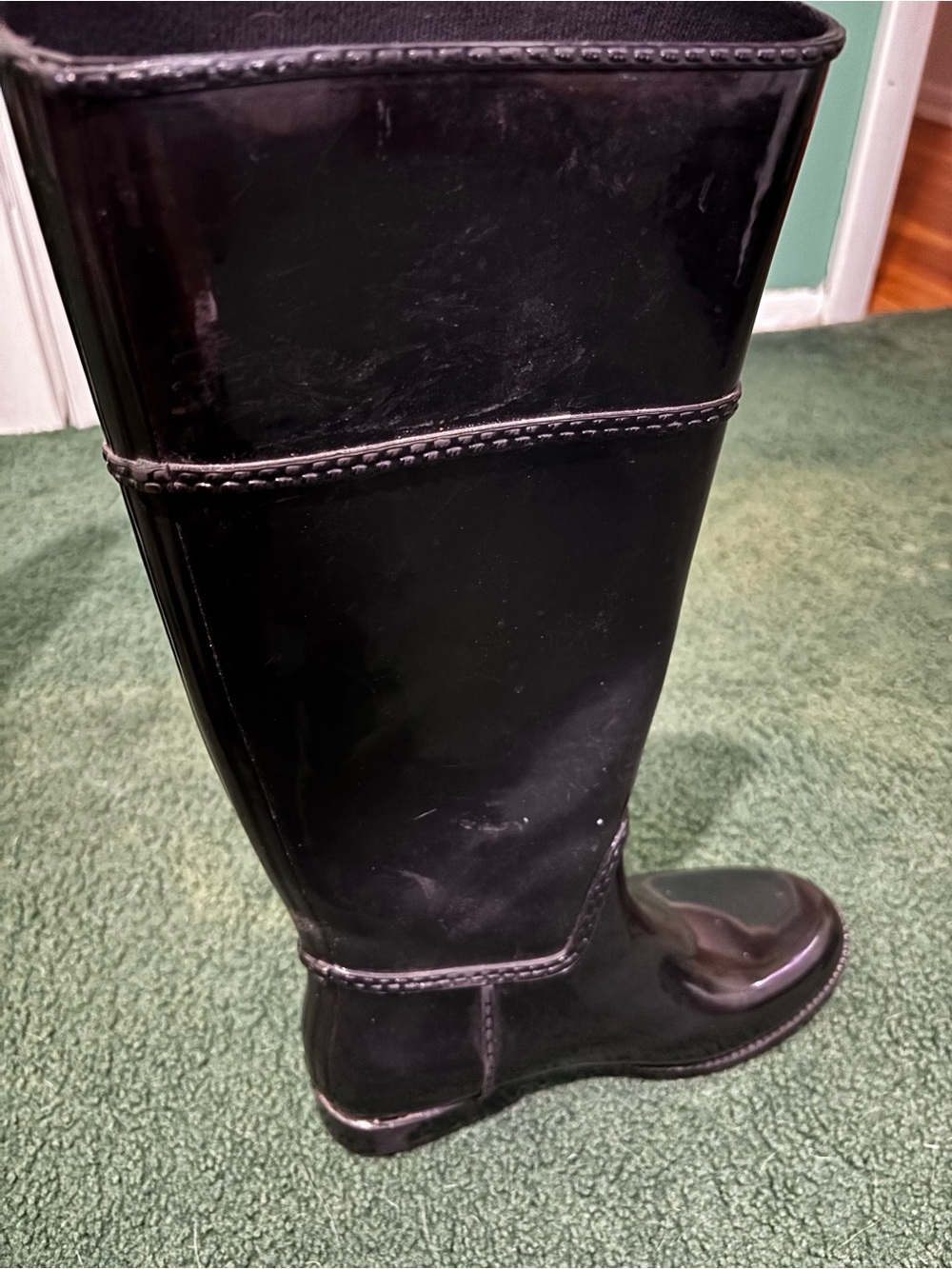 Michael Kors Glossy Black Rain Boots- Size 6 - Picture 13 of 16